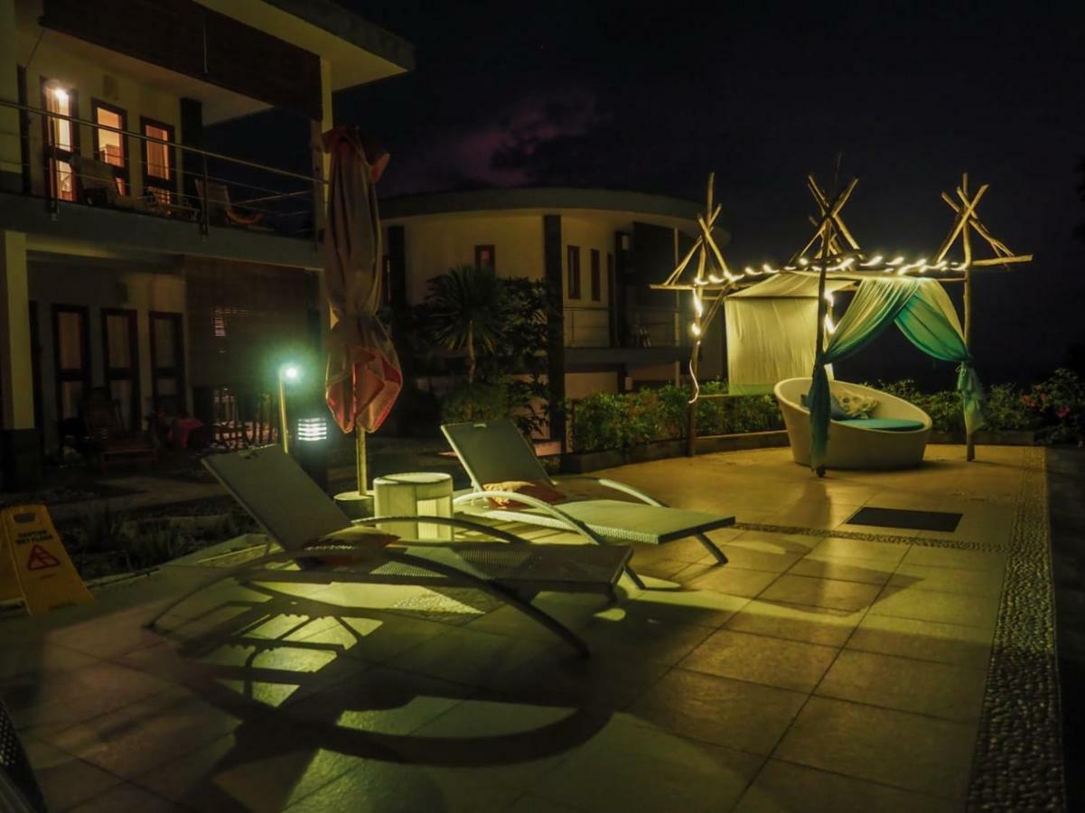 Luz_Ita Sunshine Villa Uluwatu Buitenkant foto
